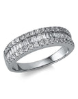 Ring 18 kt WG, 26 Baguette 0,34 ct, TW-vsi, 34 Brillanten 0,44 ct, TW-si, Weite:54