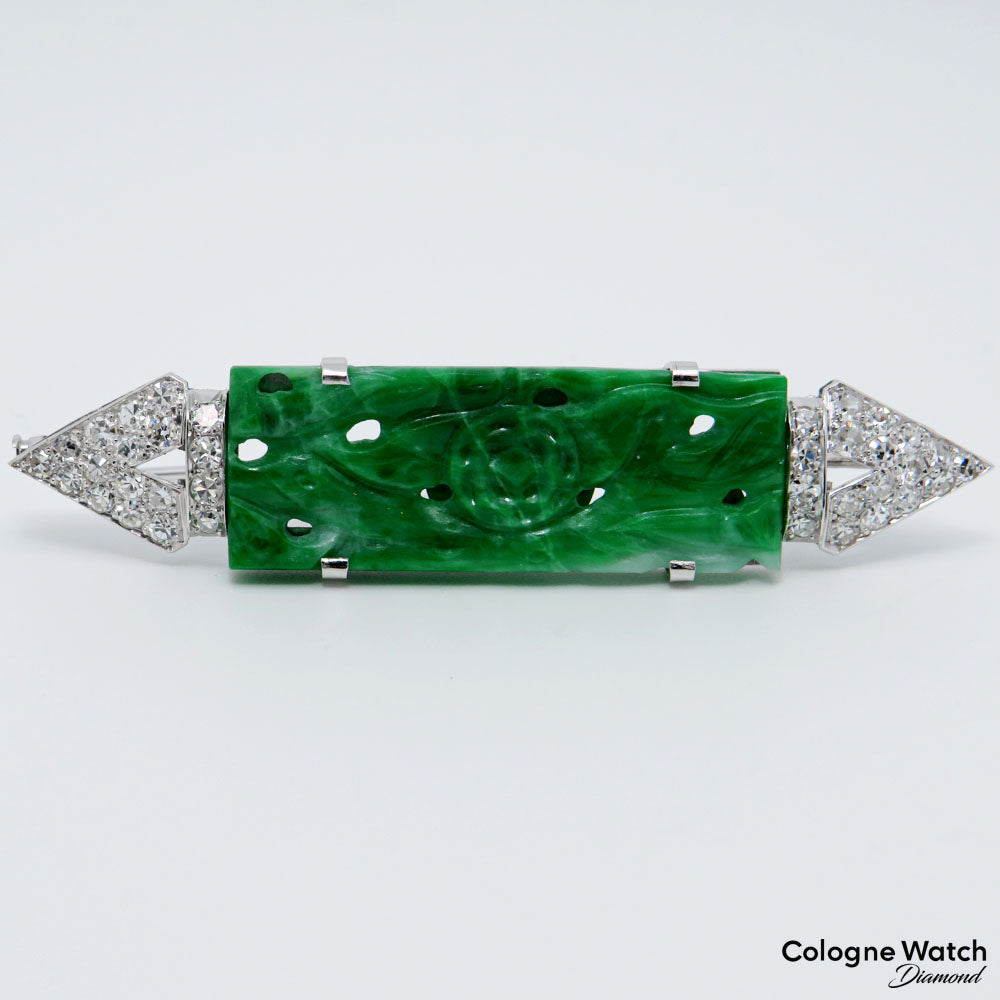 Brosche mit Handgeschnitzter Jade und Diamant Besatz in 585/14K Weißgold