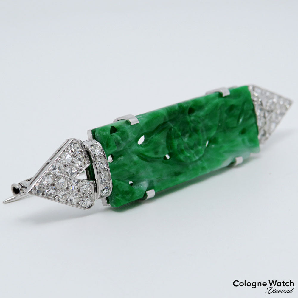 Brosche mit Handgeschnitzter Jade und Diamant Besatz in 585/14K Weißgold