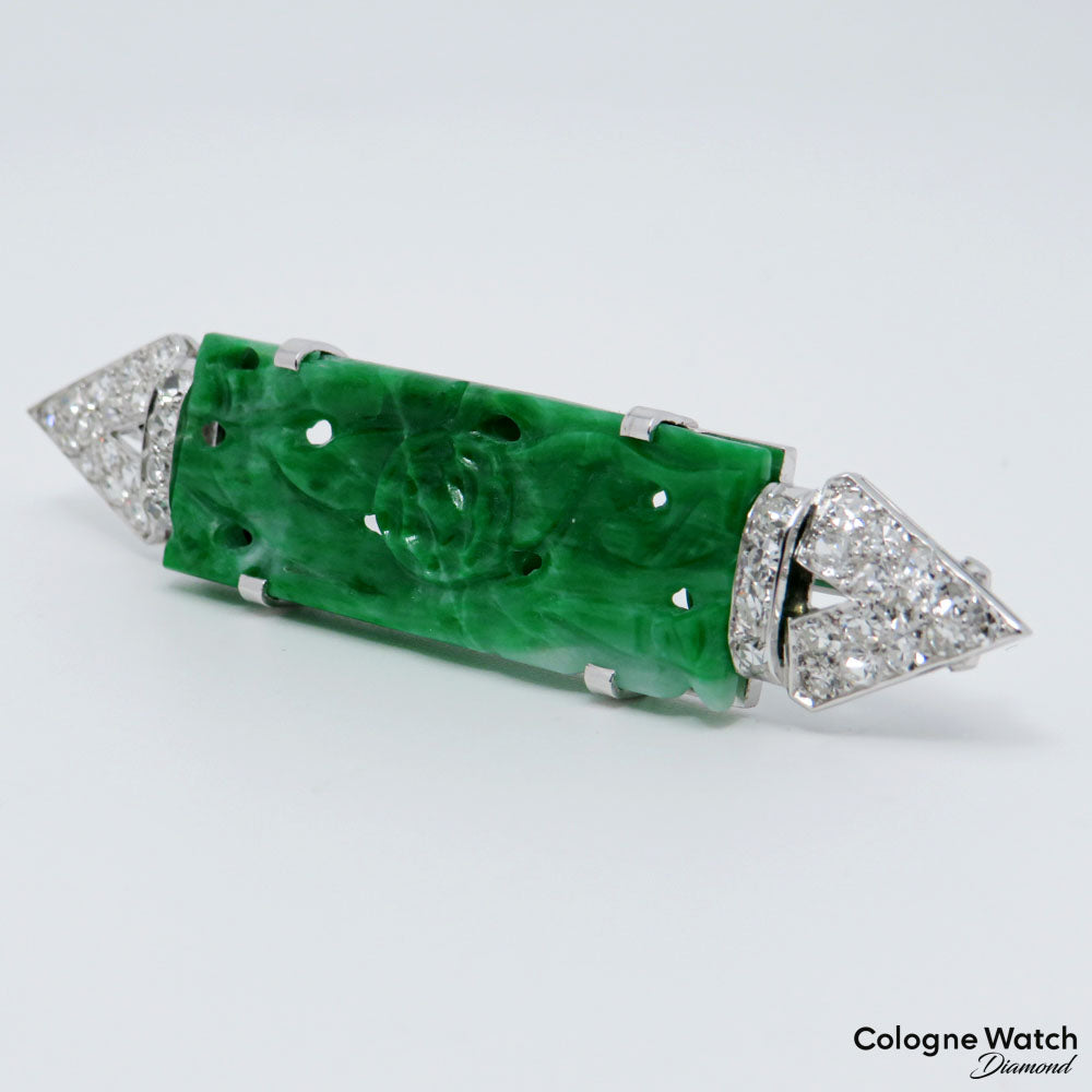 Brosche mit Handgeschnitzter Jade und Diamant Besatz in 585/14K Weißgold