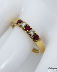 Ring mit ca. 0,10ct TW-vs Brillant und ca. 0,15 Rubin in 750/18K Gelbgold Gr. 60